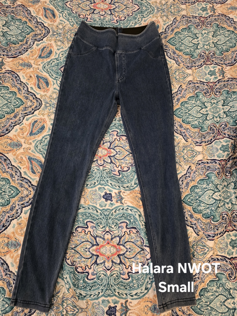 HALARA Navy Stretch Denim Jeggings